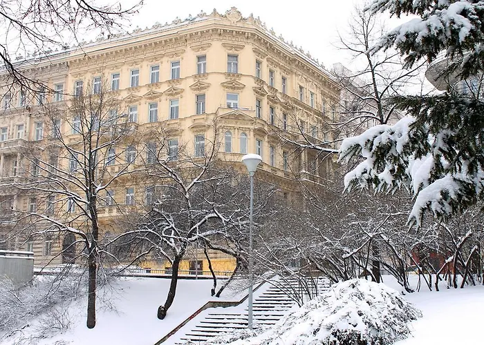 Royal Celakovskeho Sady Apartamento Praga