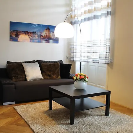 Appartamento Royal Celakovskeho Sady Praga